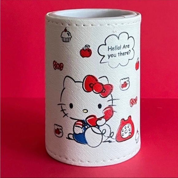 Hello Kitty Two Piece Storage & Organization Set - Picture 11 of 13